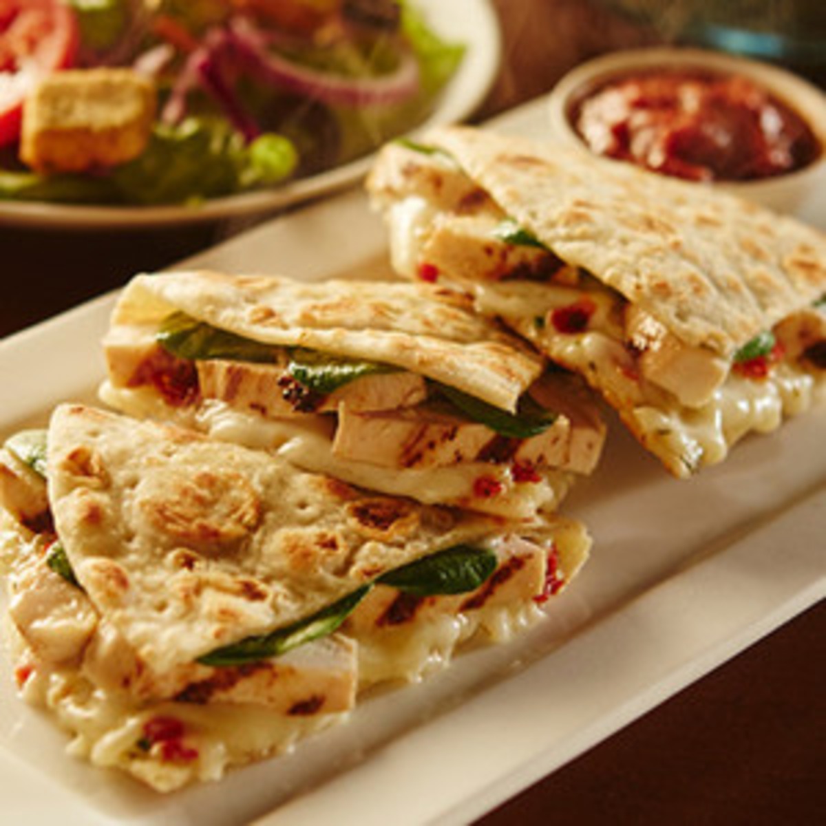 Here S What We Think Of Olive Garden S New Piadina Sandwich E News